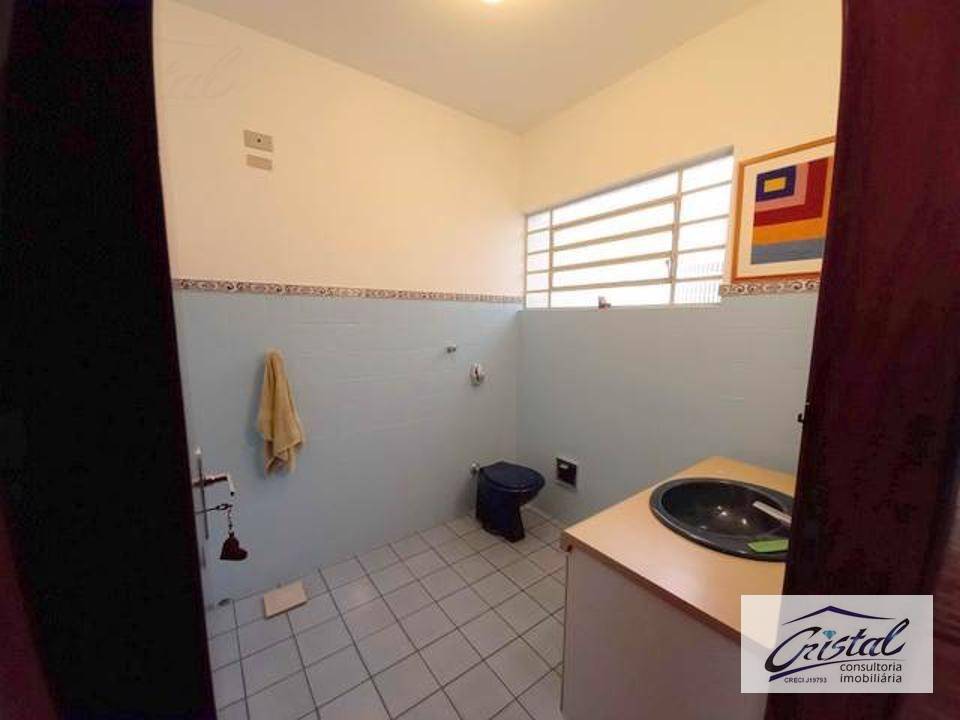 Casa à venda com 3 quartos, 144m² - Foto 11