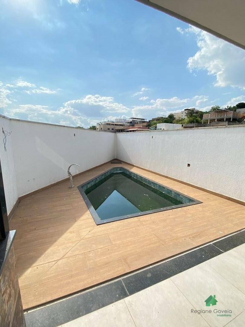 Casa à venda com 2 quartos, 95m² - Foto 20