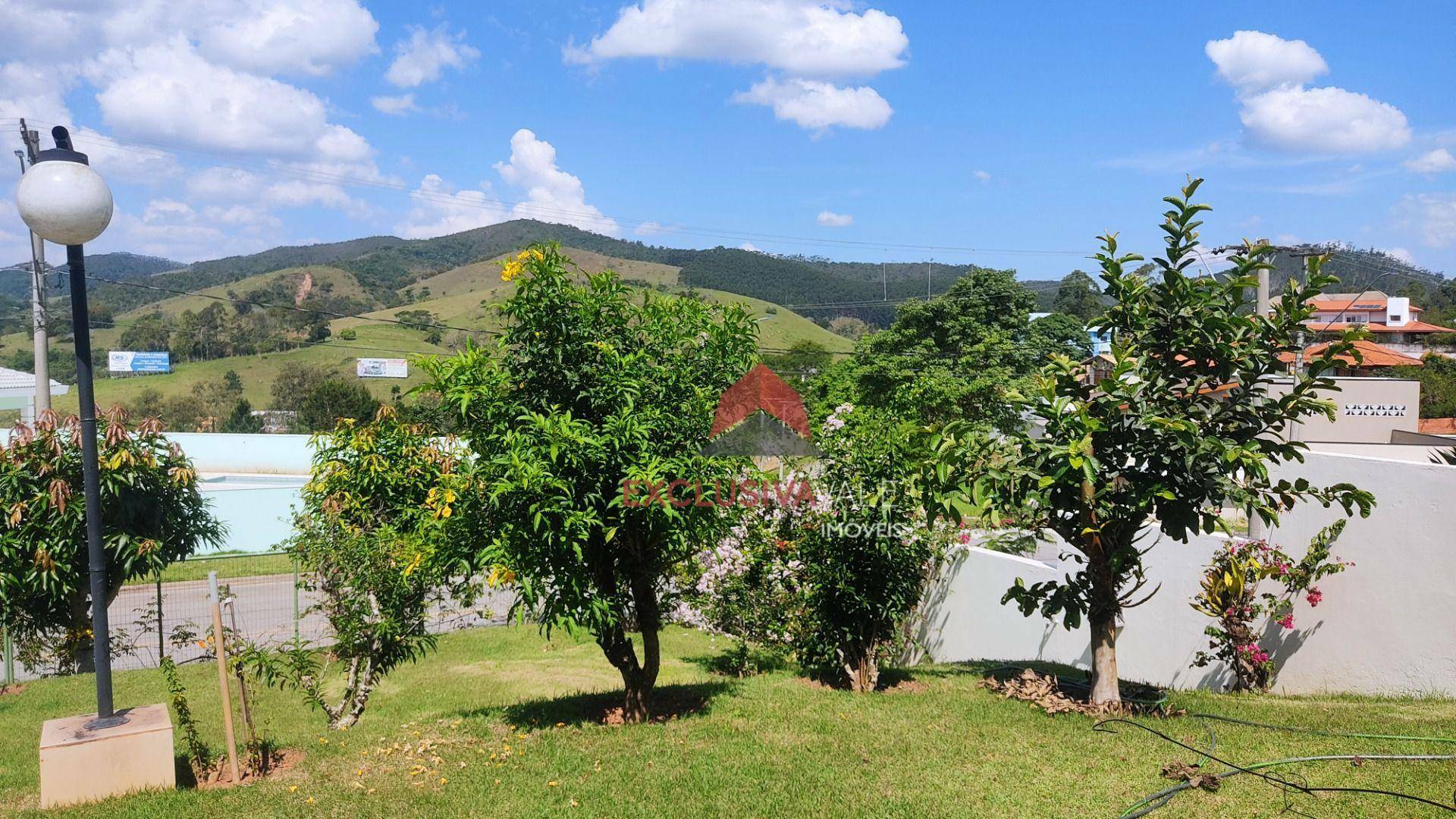 Casa de Condomínio à venda com 4 quartos, 230m² - Foto 22