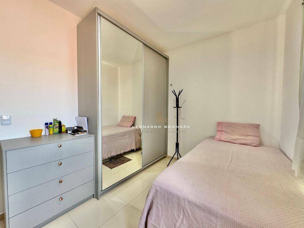 Casa à venda com 4 quartos, 149m² - Foto 22