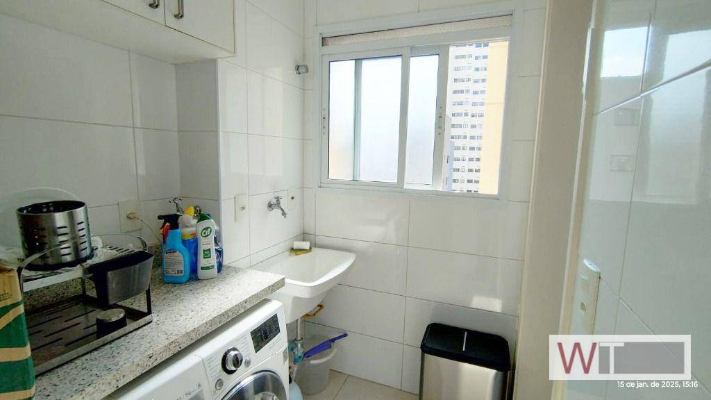 Apartamento para alugar com 3 quartos, 94m² - Foto 12