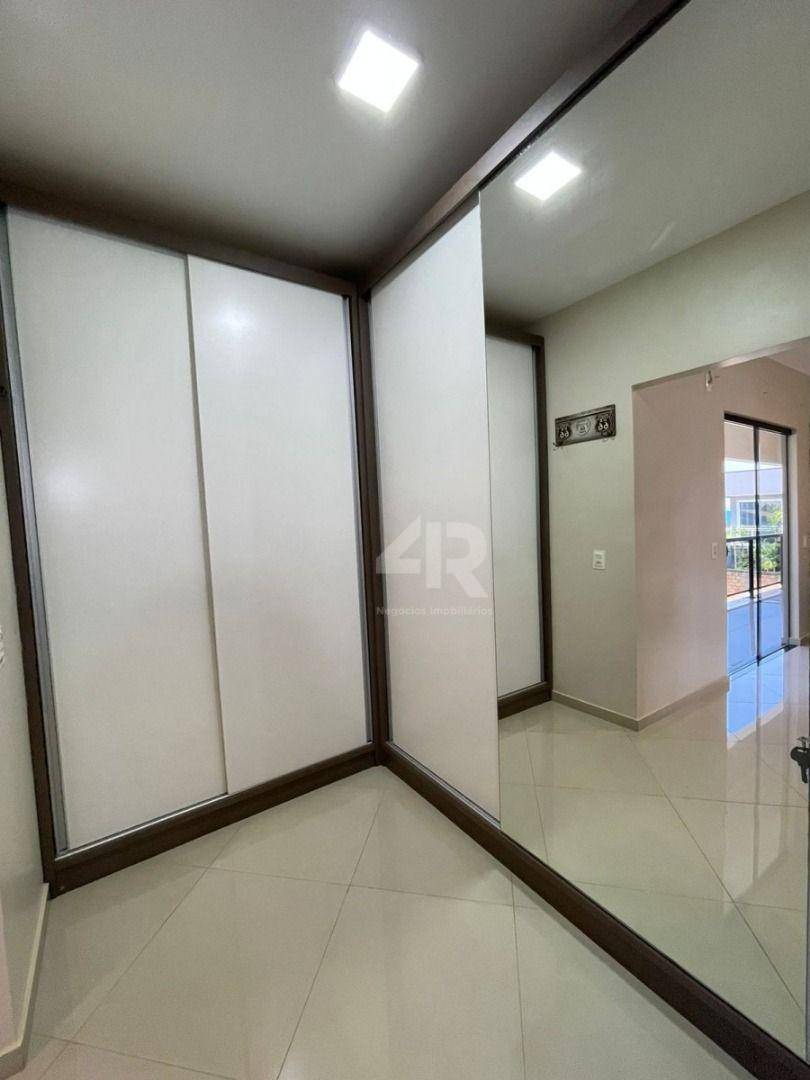 Sobrado à venda com 3 quartos, 286m² - Foto 18