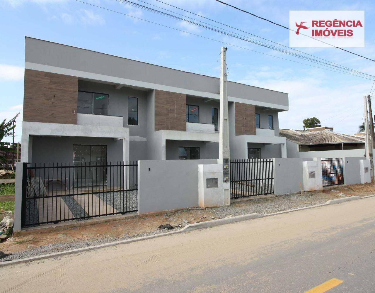 Casa à venda com 2 quartos, 82m² - Foto 8