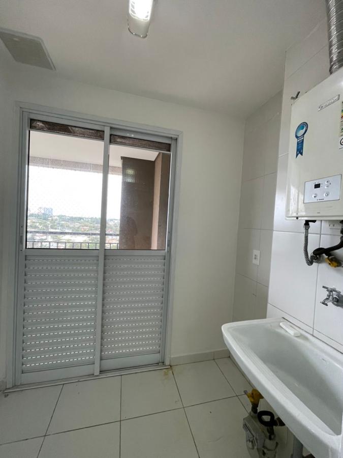 Apartamento à venda com 3 quartos, 69m² - Foto 2