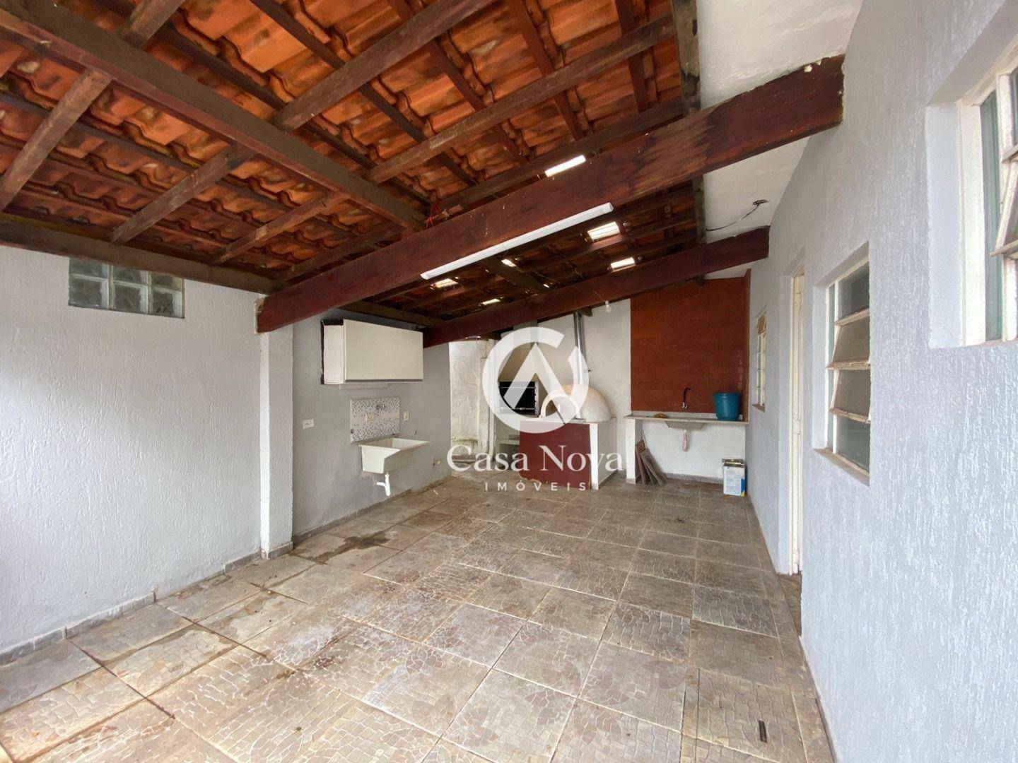 Casa à venda com 4 quartos, 125m² - Foto 18