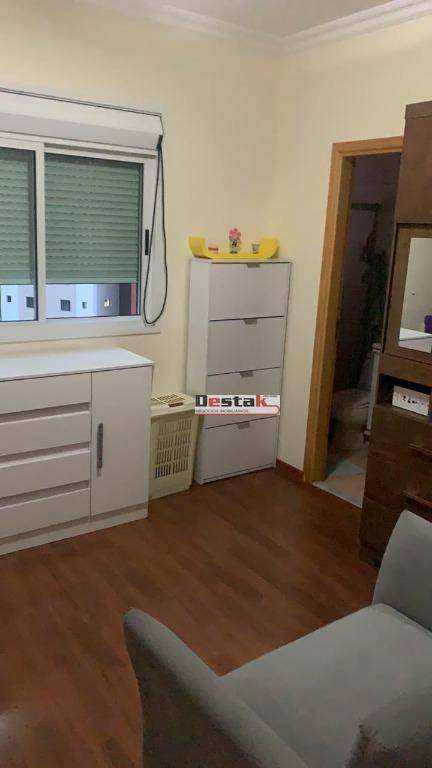 Apartamento à venda com 5 quartos, 188m² - Foto 10