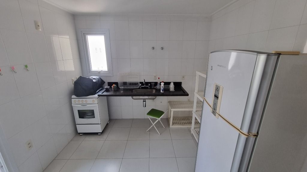 Apartamento à venda com 3 quartos, 115m² - Foto 18