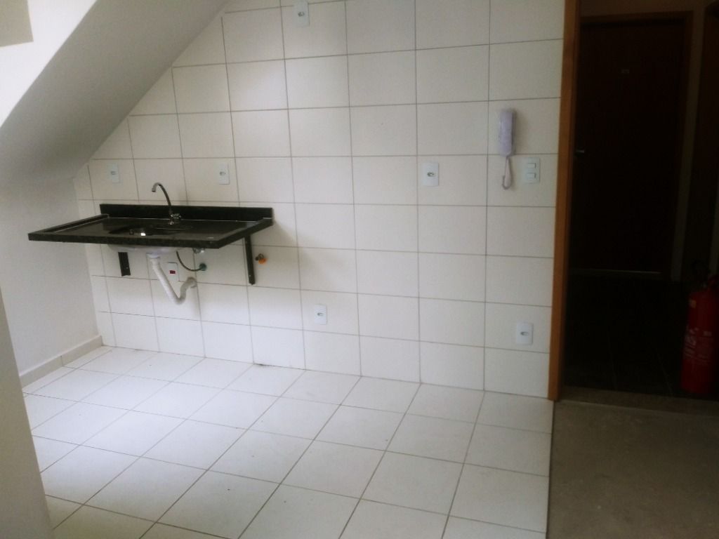 Apartamento à venda com 2 quartos, 42m² - Foto 16