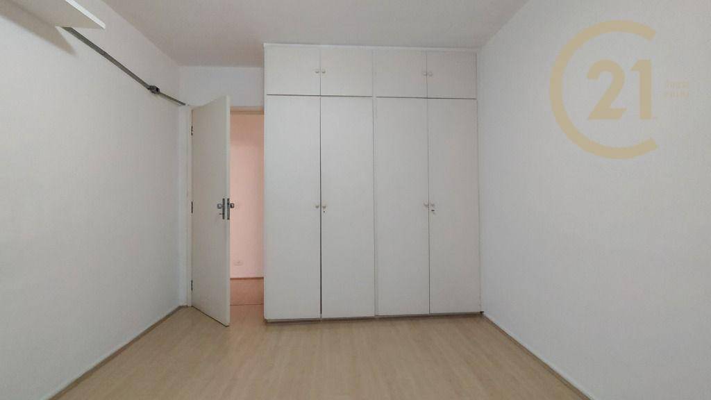 Apartamento para alugar com 3 quartos, 130m² - Foto 33