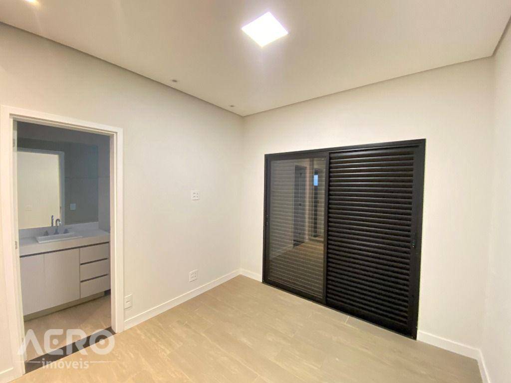 Casa de Condomínio à venda com 3 quartos, 228m² - Foto 25