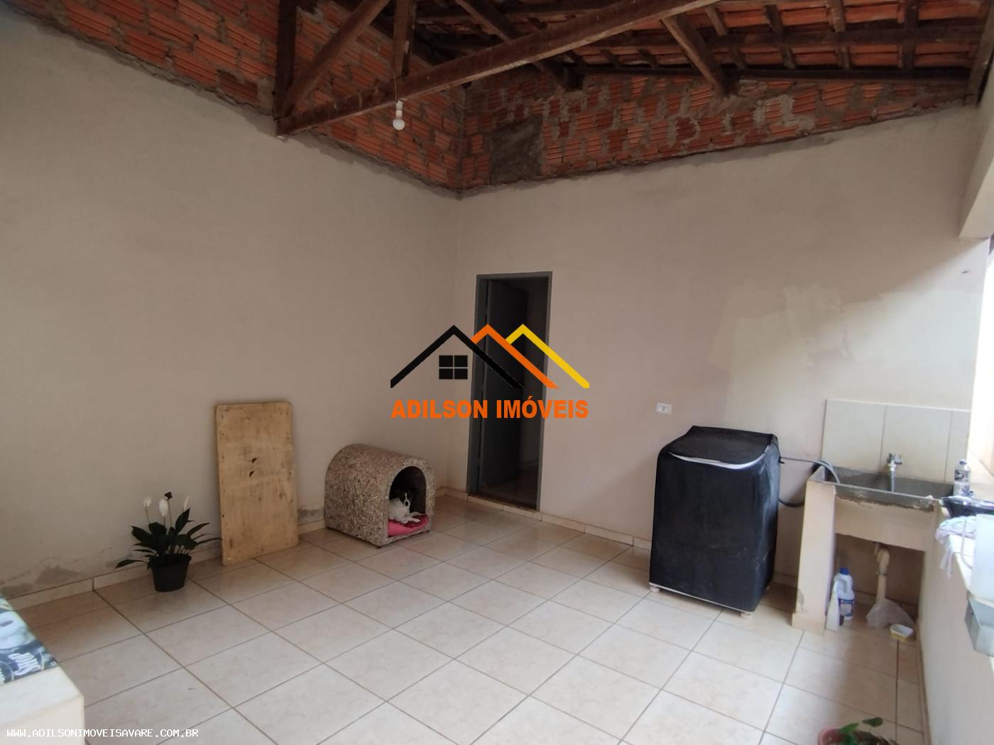 Casa à venda com 3 quartos, 300m² - Foto 8