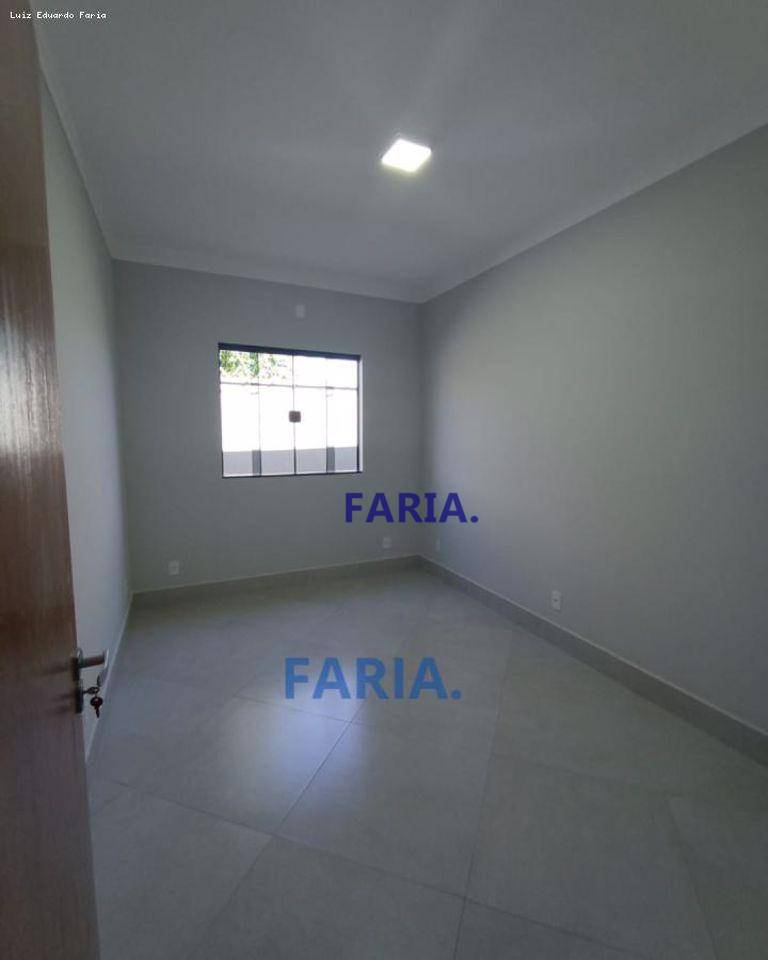 Casa à venda com 3 quartos, 105m² - Foto 6