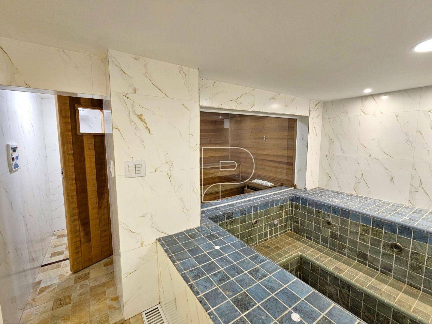 Casa de Condomínio à venda com 4 quartos, 450m² - Foto 54