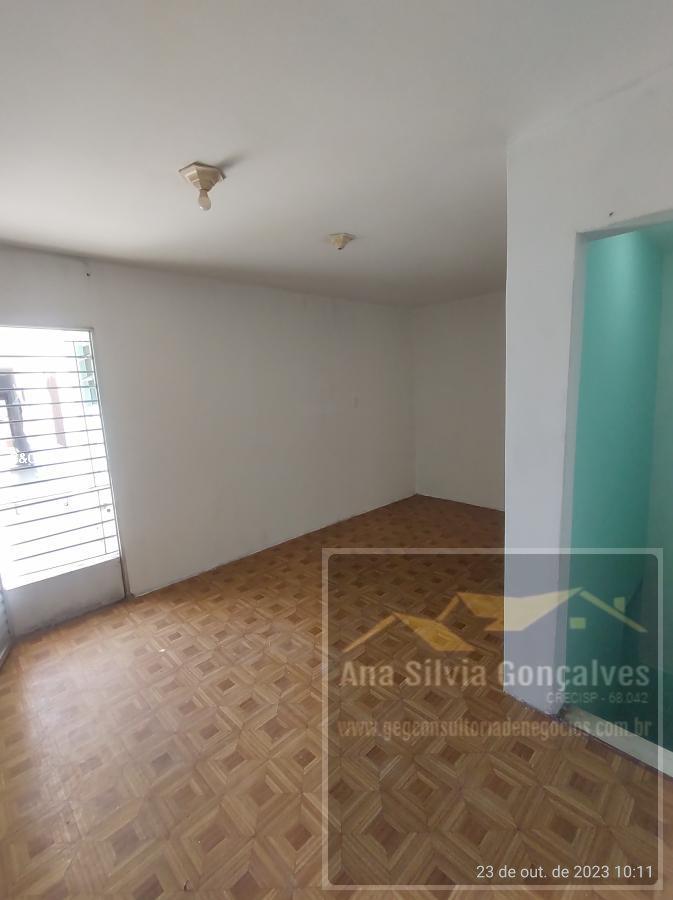 Casa para alugar com 1 quarto, 60m² - Foto 18