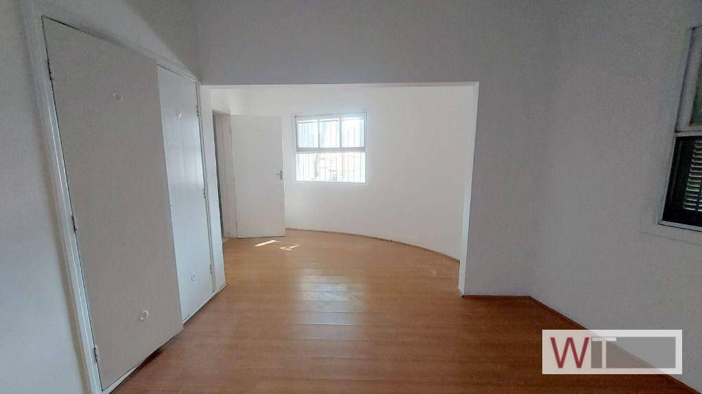 Casa para alugar com 3 quartos, 120m² - Foto 32