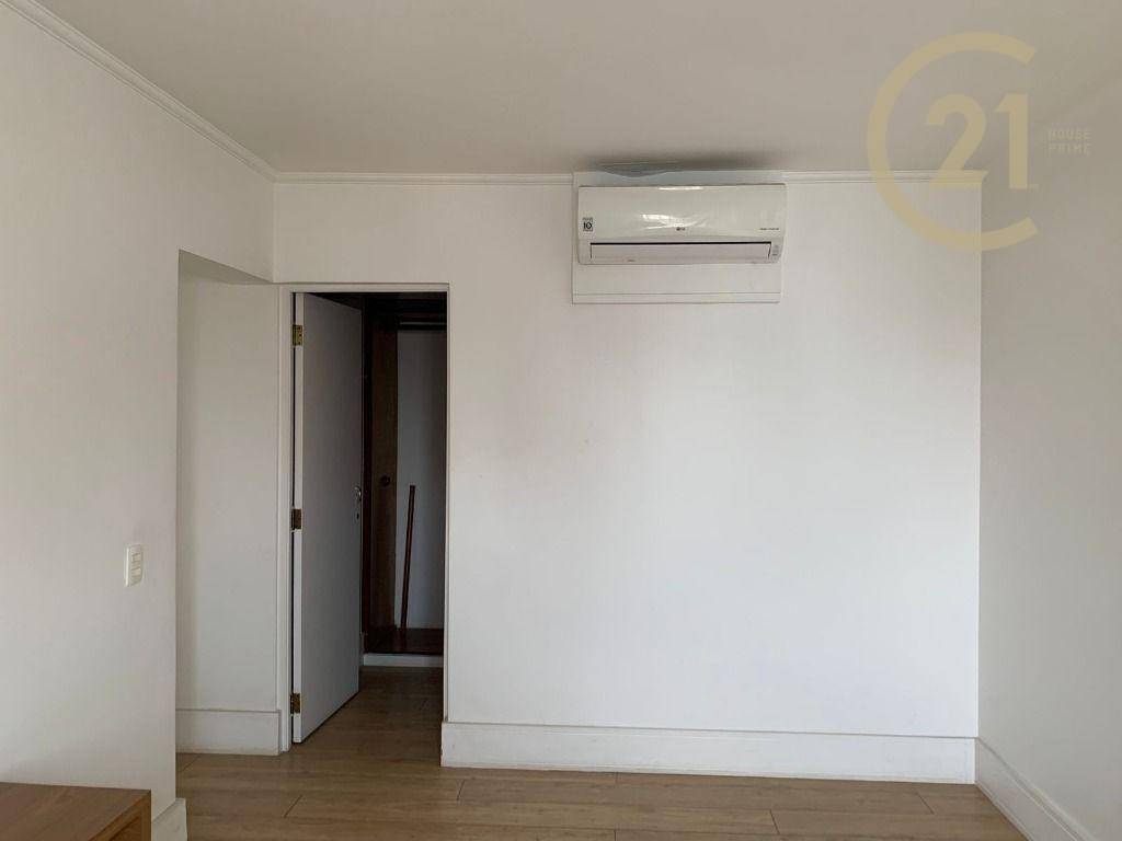 Cobertura à venda com 3 quartos, 236m² - Foto 13