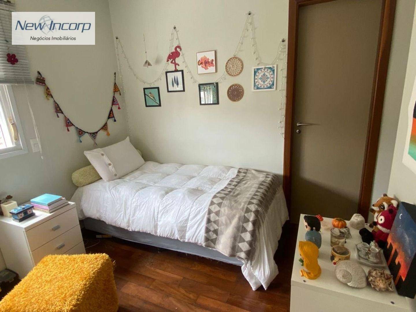 Apartamento à venda com 4 quartos, 202m² - Foto 22