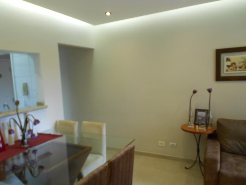 Apartamento à venda com 2 quartos, 65m² - Foto 3