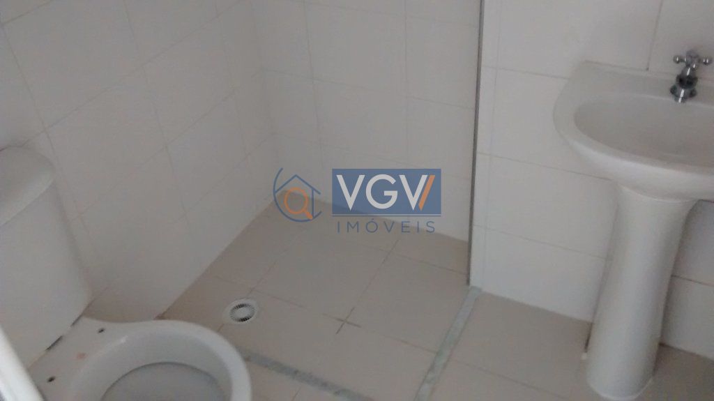 Apartamento à venda com 2 quartos, 60m² - Foto 6