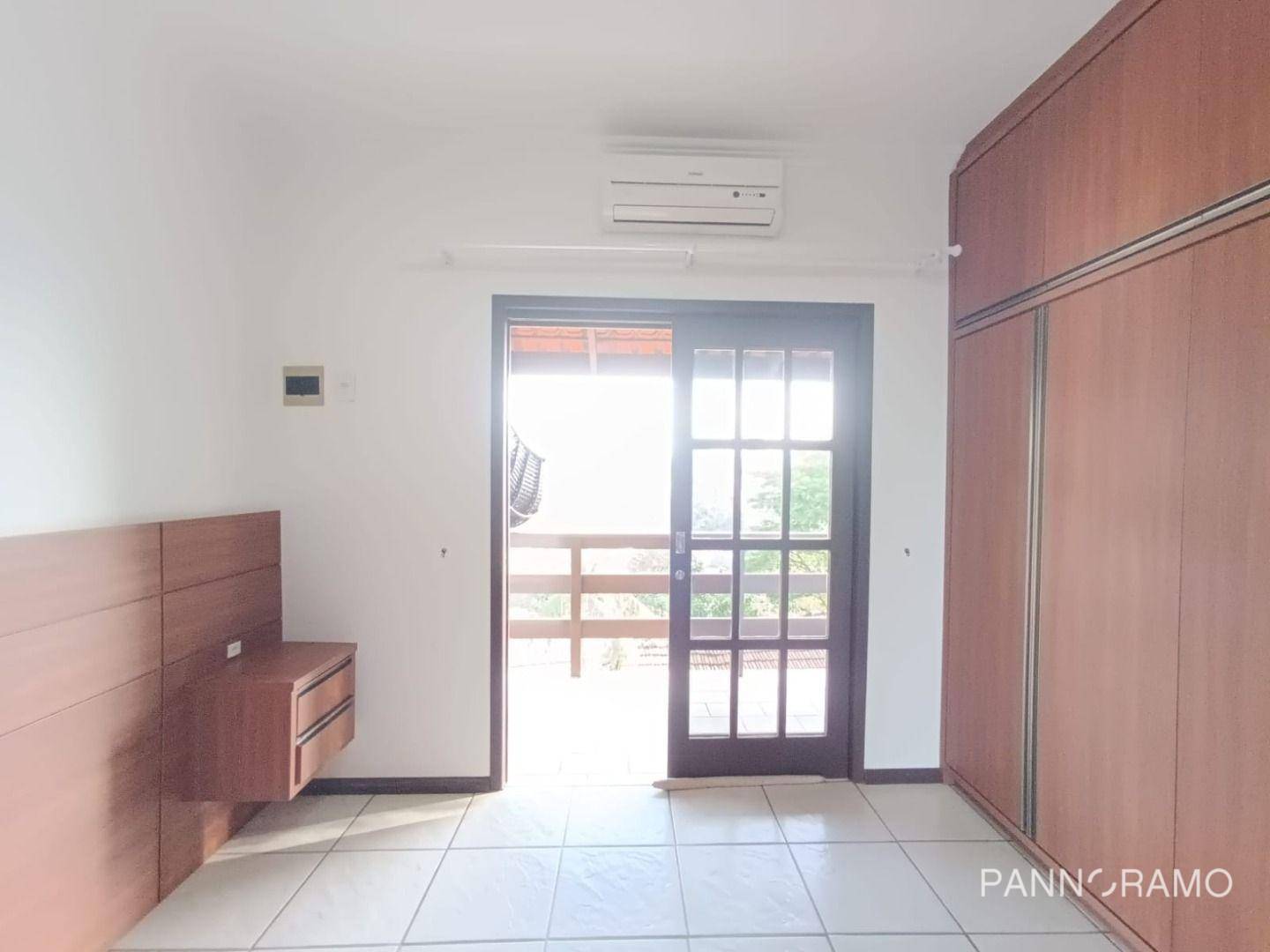 Casa à venda com 4 quartos, 210m² - Foto 19