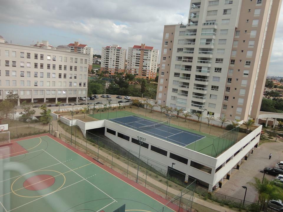 Apartamento à venda com 3 quartos, 242m² - Foto 3