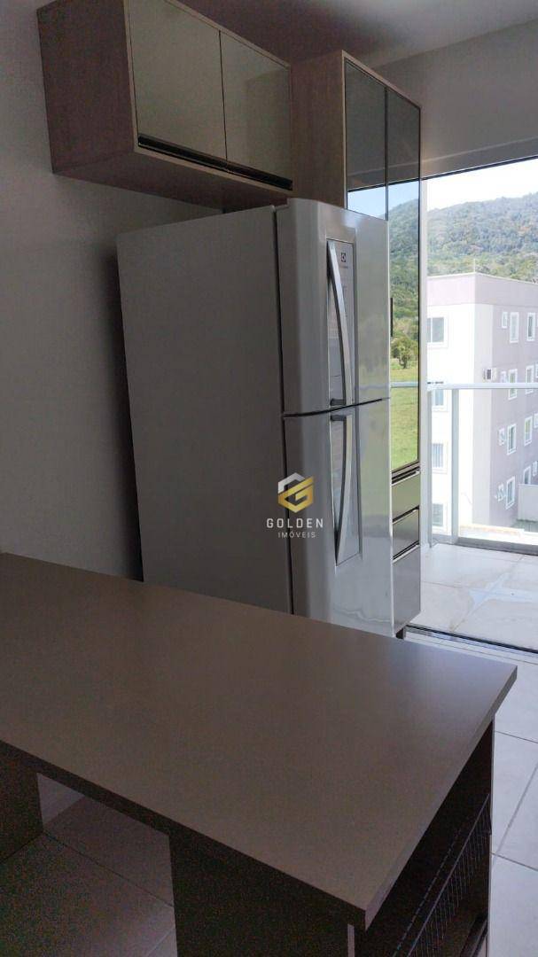 Apartamento à venda com 2 quartos, 50m² - Foto 3