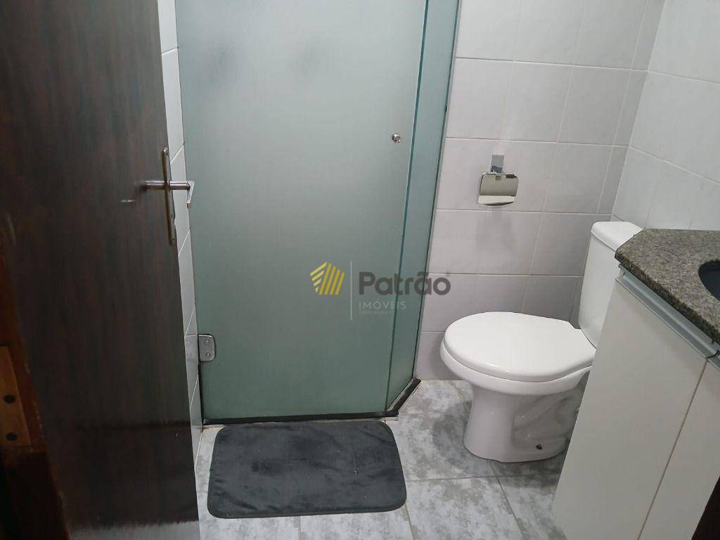 Apartamento para alugar com 3 quartos, 85m² - Foto 8