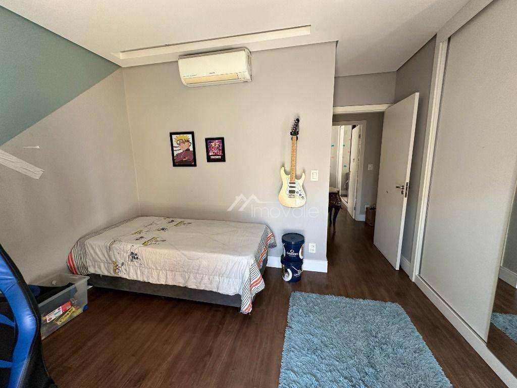 Casa de Condomínio à venda com 4 quartos, 250m² - Foto 39