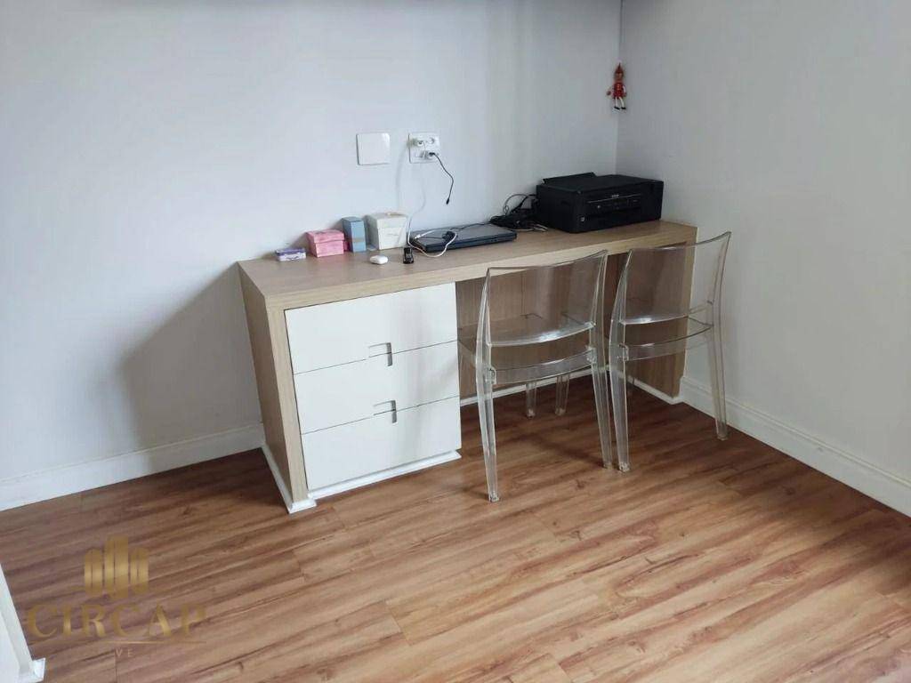 Apartamento à venda com 3 quartos, 121m² - Foto 14