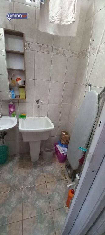 Apartamento à venda com 1 quarto, 35m² - Foto 9