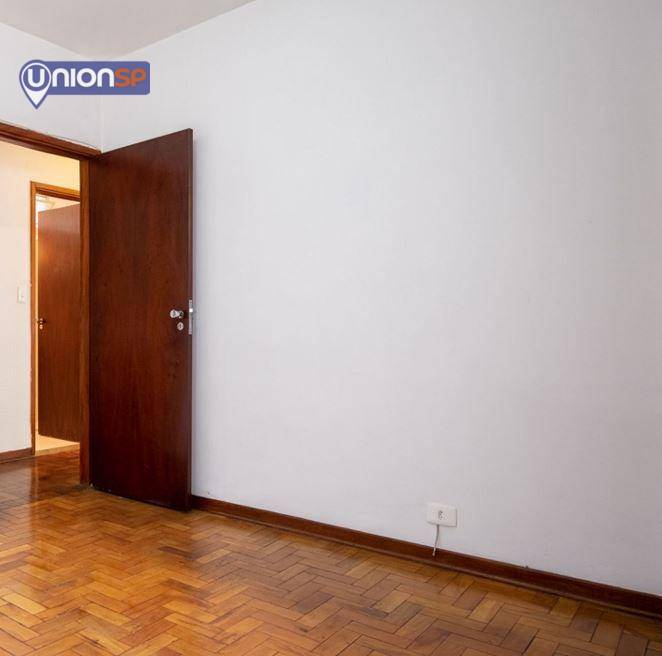 Apartamento à venda com 3 quartos, 76m² - Foto 7