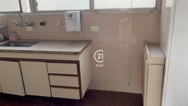 Apartamento à venda com 3 quartos, 167m² - Foto 26