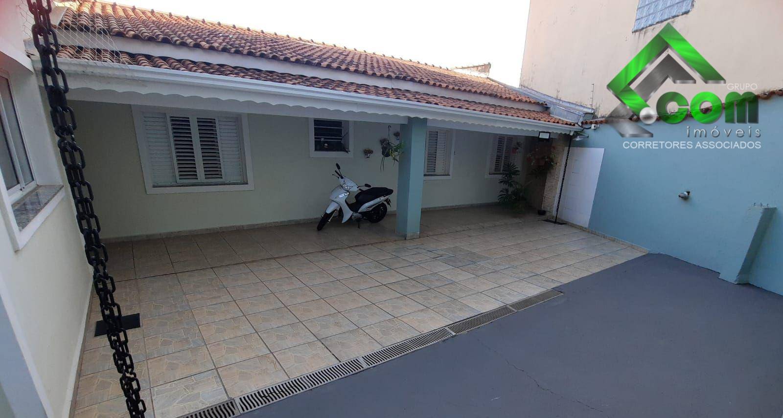 Casa à venda com 3 quartos, 187m² - Foto 2