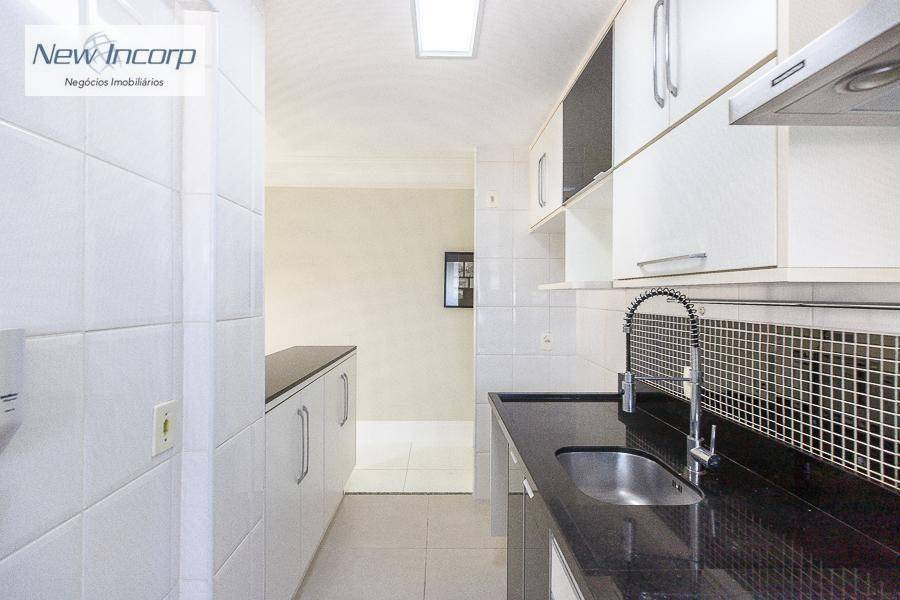 Apartamento à venda com 2 quartos, 70m² - Foto 5