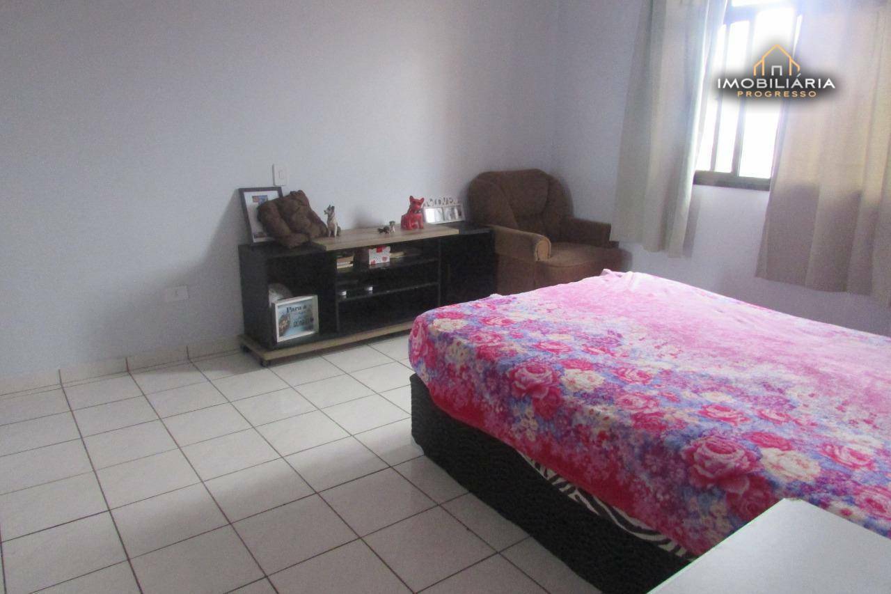 Sobrado, 4 quartos, 250 m² - Foto 9