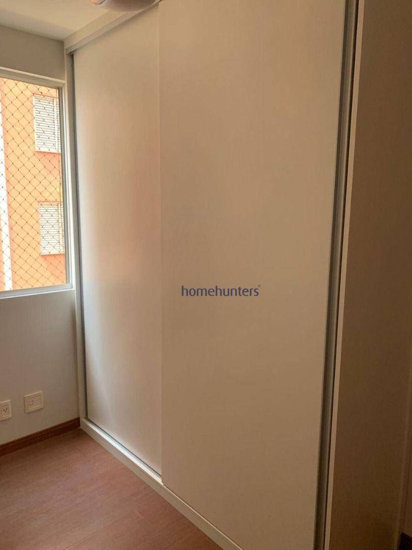 Apartamento à venda com 3 quartos, 70m² - Foto 14