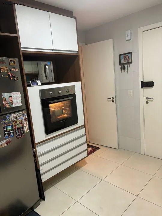 Apartamento à venda com 3 quartos, 105m² - Foto 11