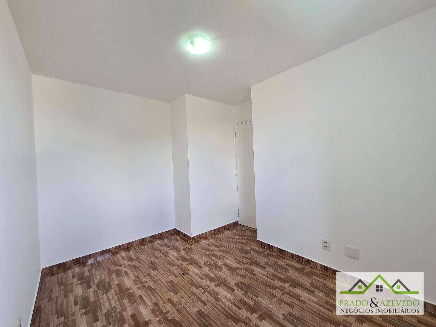 Apartamento para alugar com 2 quartos, 56m² - Foto 11