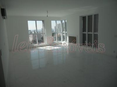 Apartamento à venda com 5 quartos, 425m² - Foto 1