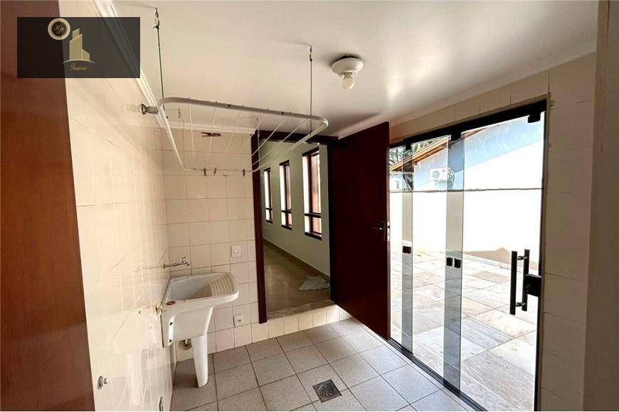 Casa de Condomínio à venda com 3 quartos, 351m² - Foto 19