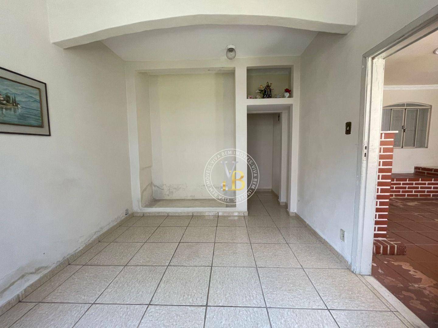 Casa à venda com 4 quartos, 240m² - Foto 9