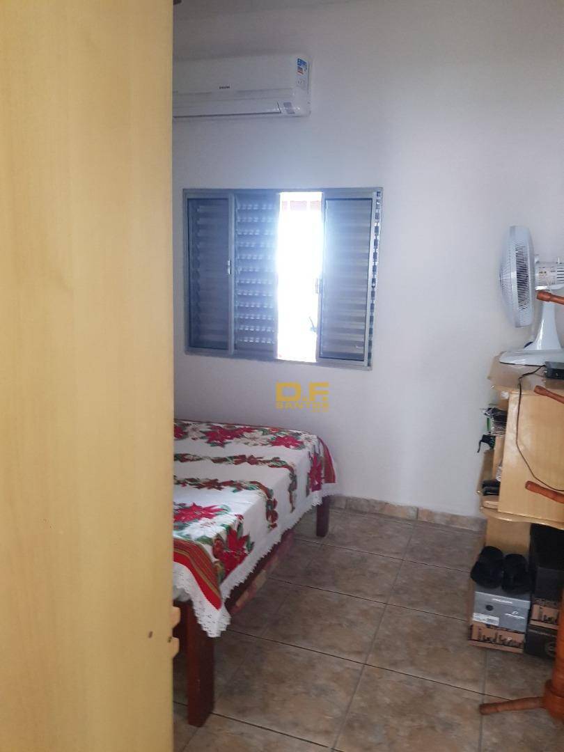 Casa à venda com 1 quarto, 260M2 - Foto 9