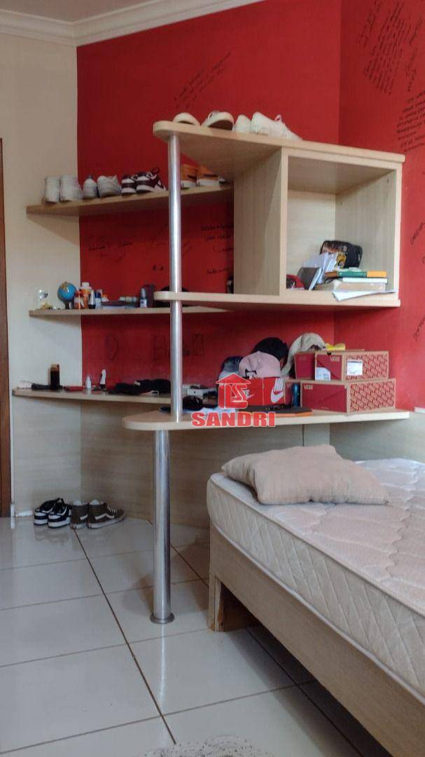 Casa à venda com 4 quartos, 135m² - Foto 8