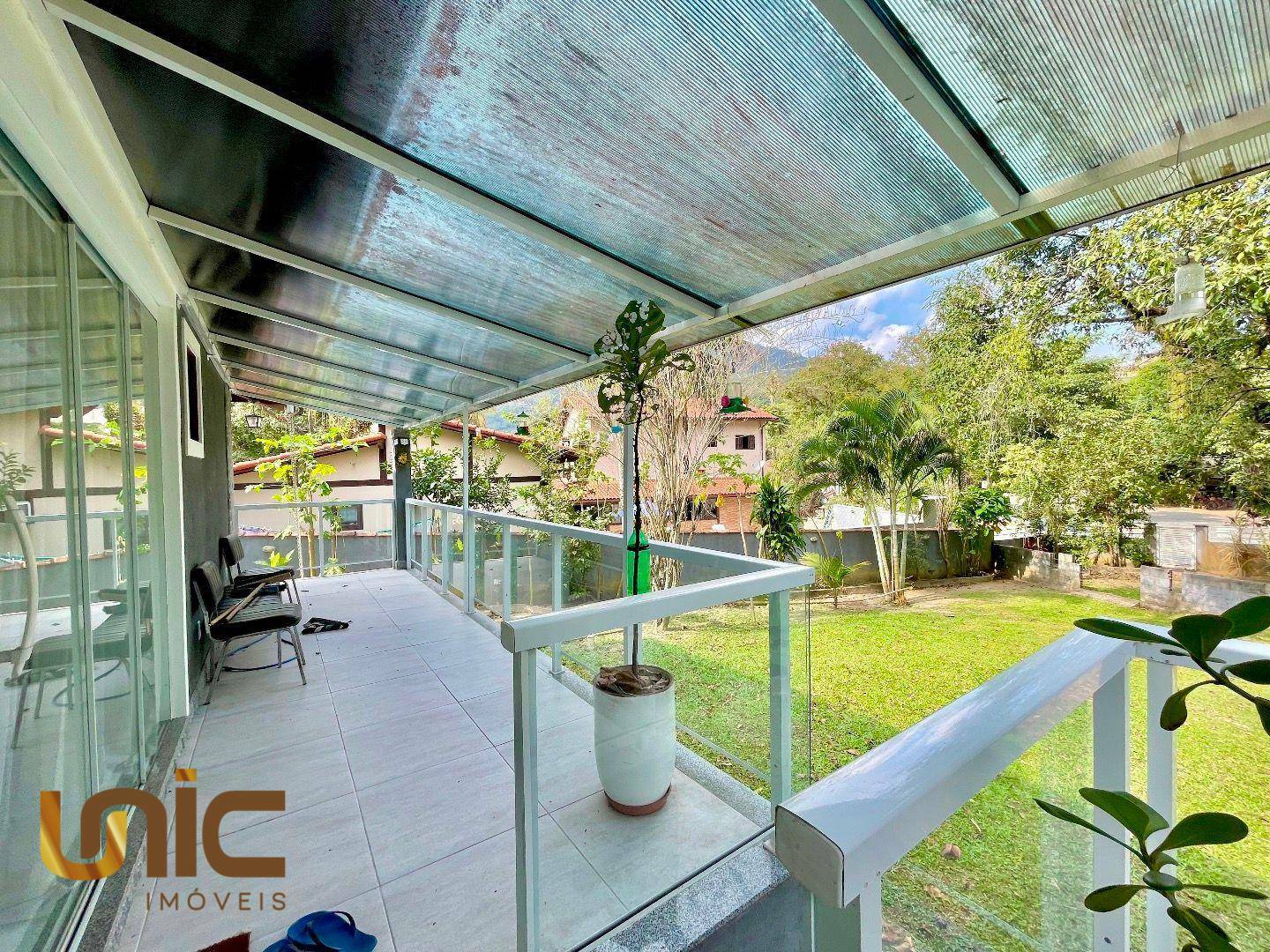 Casa de Condomínio à venda com 3 quartos, 220m² - Foto 30