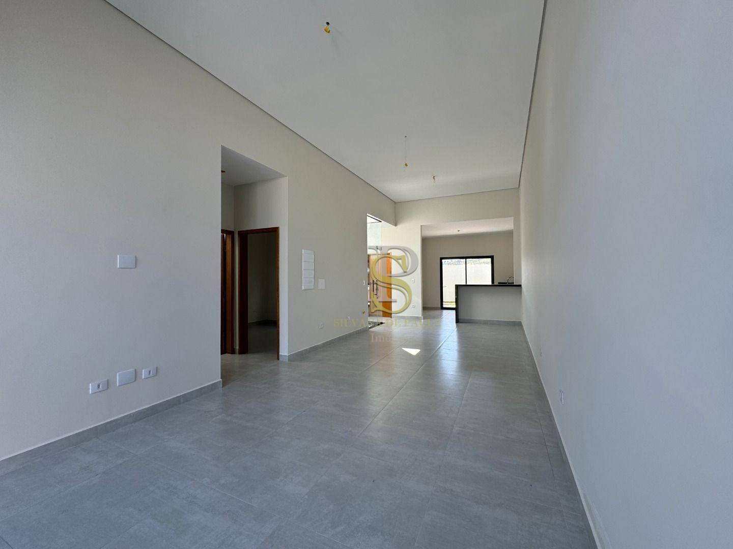 Casa à venda com 3 quartos, 108m² - Foto 7