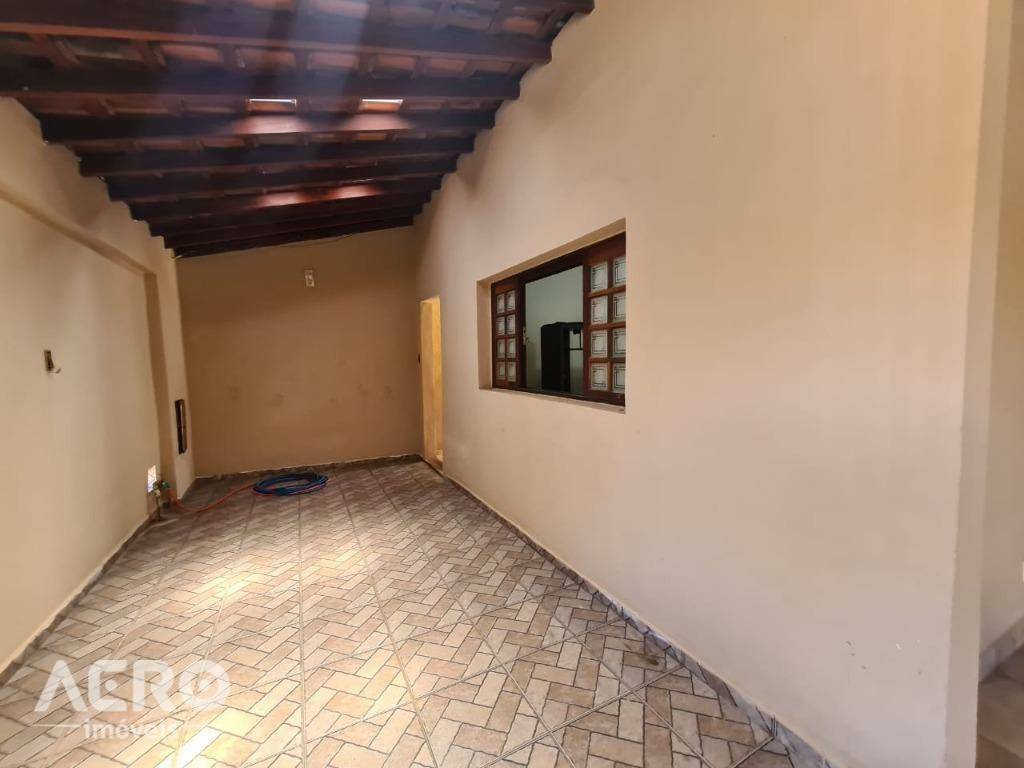 Casa à venda com 3 quartos, 160m² - Foto 13