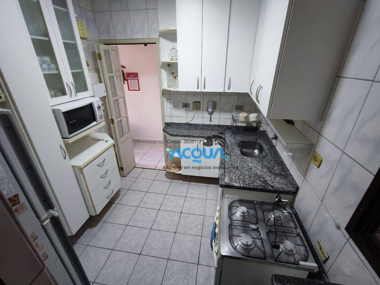 Apartamento à venda com 3 quartos, 72m² - Foto 3