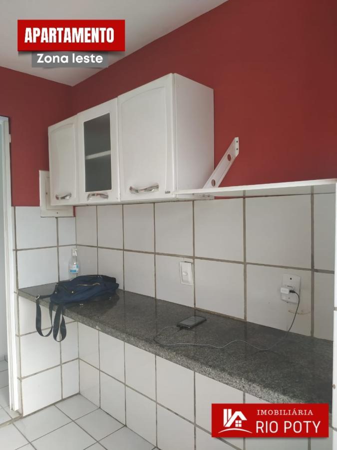 Apartamento à venda com 3 quartos, 57m² - Foto 13