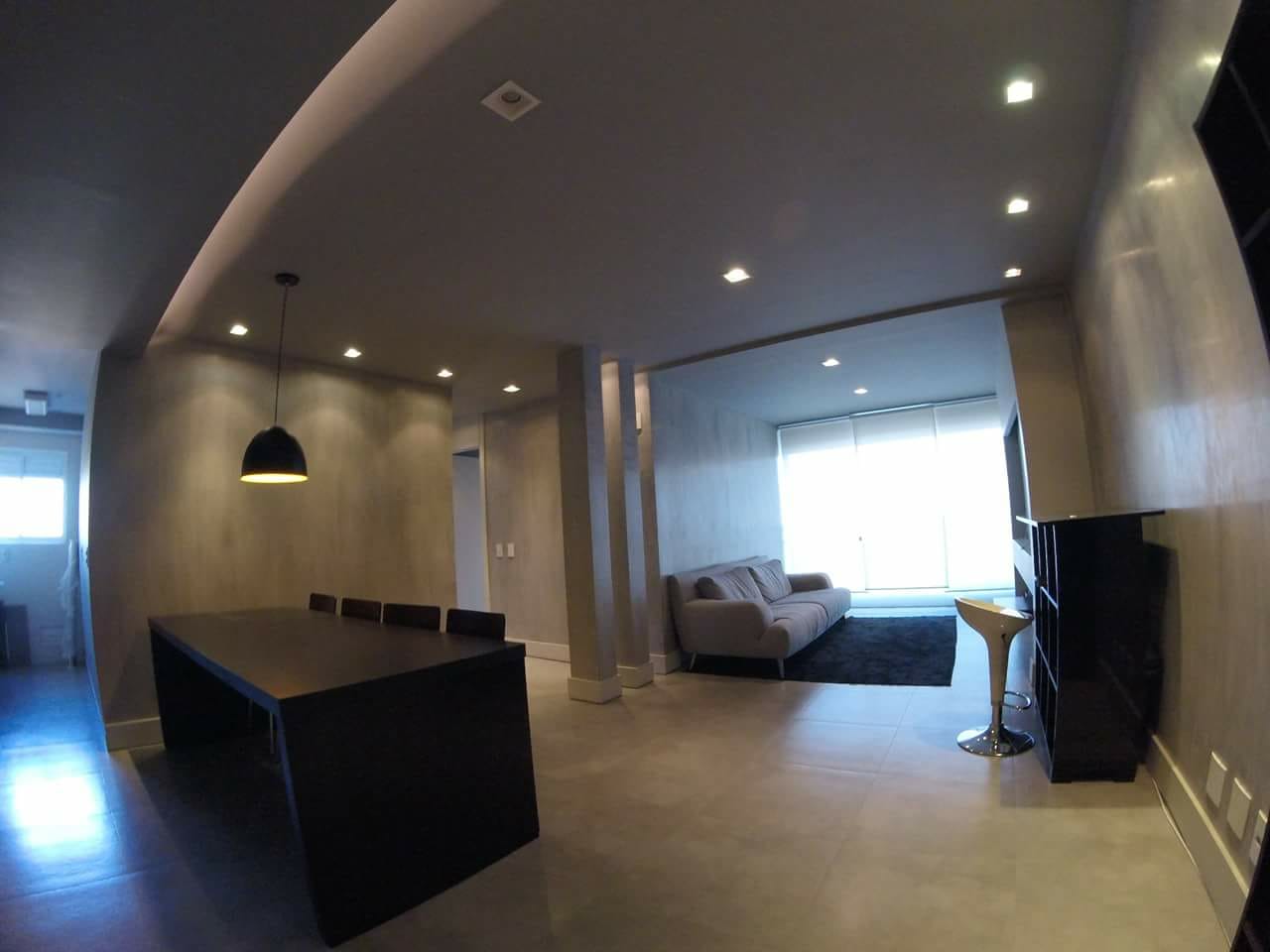 Apartamento à venda com 2 quartos, 71m² - Foto 1