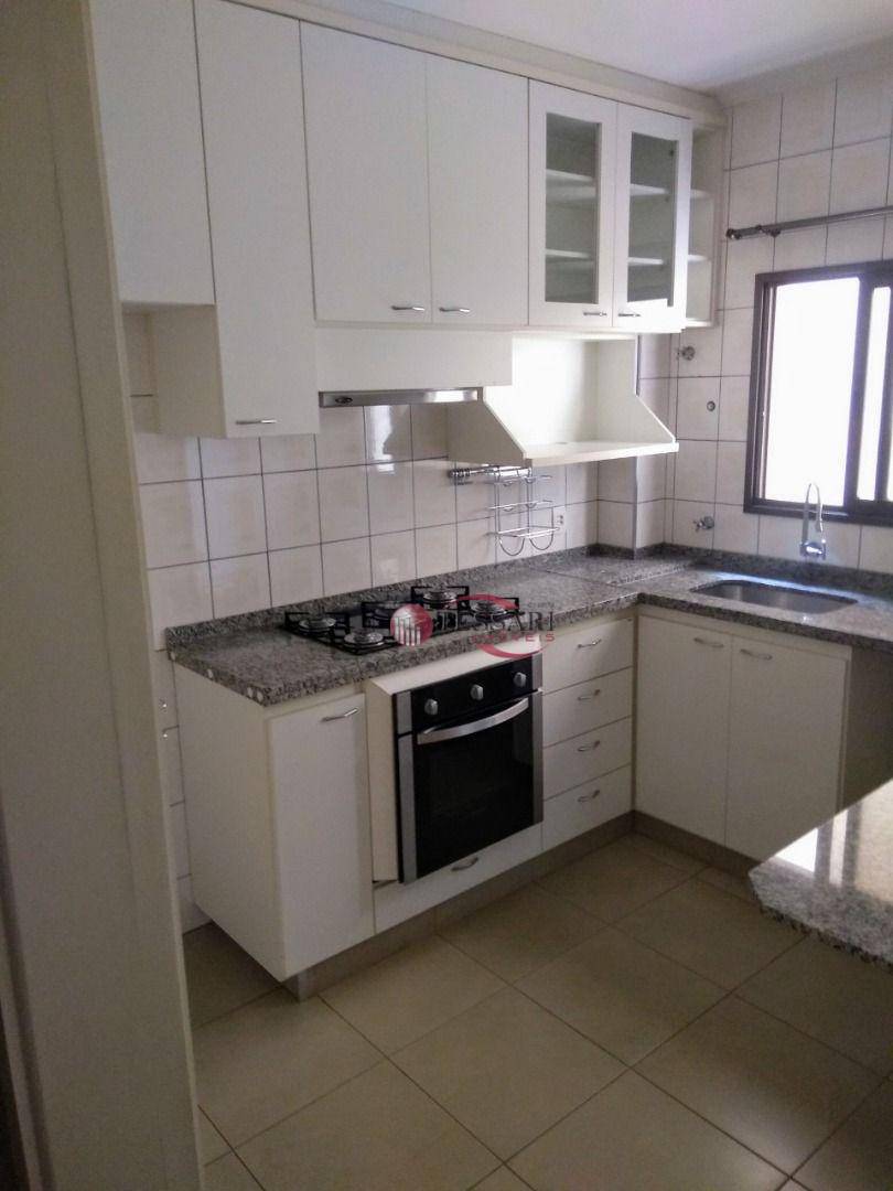 Apartamento à venda com 3 quartos, 102m² - Foto 3